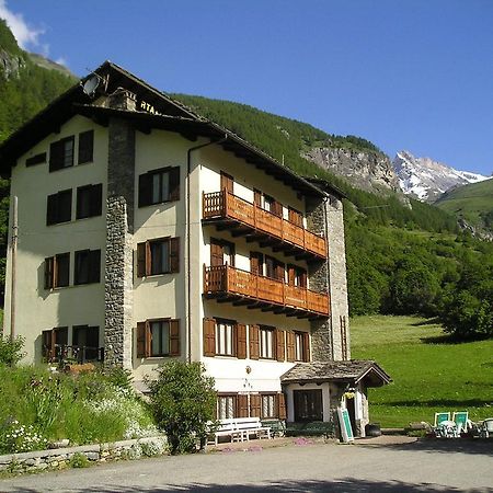 Mont Gele Hotel Ollomont ภายนอก รูปภาพ