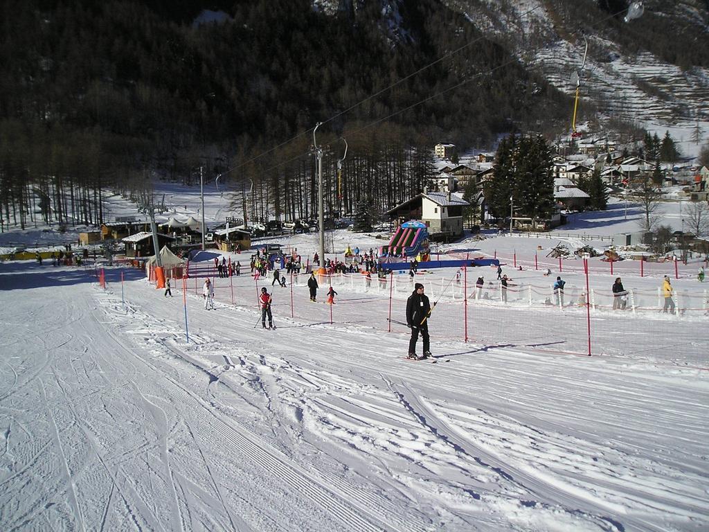 Mont Gele Hotel Ollomont ภายนอก รูปภาพ