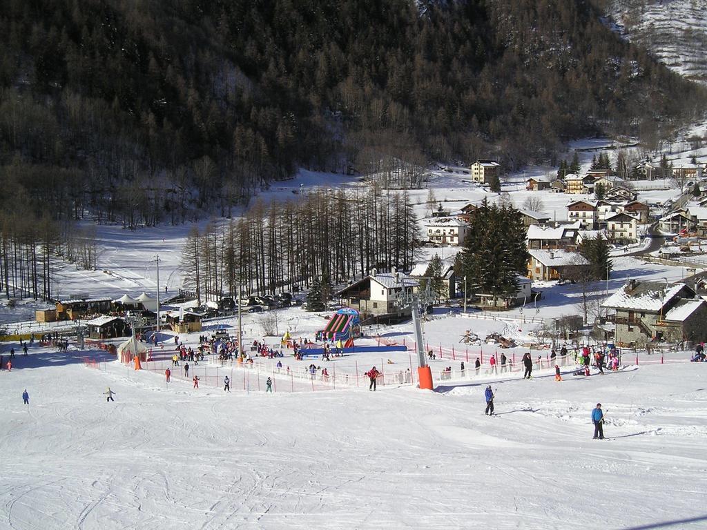 Mont Gele Hotel Ollomont ภายนอก รูปภาพ