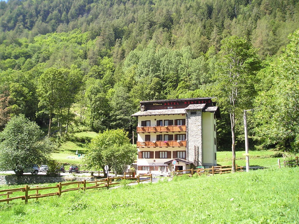 Mont Gele Hotel Ollomont ภายนอก รูปภาพ