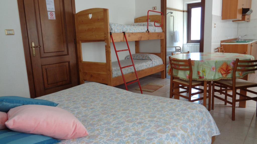 Mont Gele Hotel Ollomont ภายนอก รูปภาพ