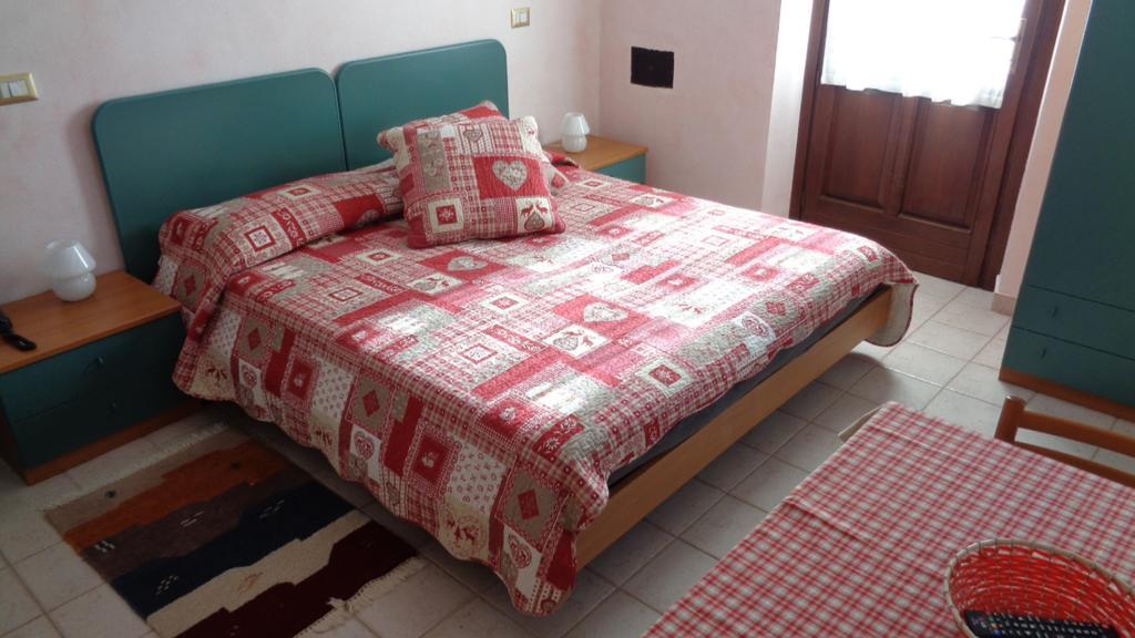 Mont Gele Hotel Ollomont ภายนอก รูปภาพ