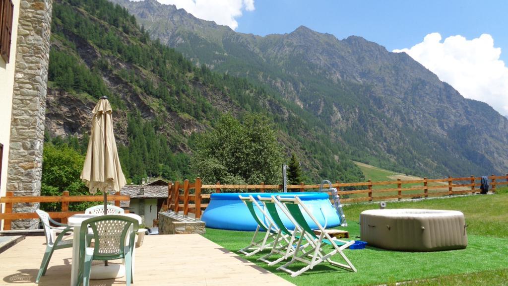 Mont Gele Hotel Ollomont ภายนอก รูปภาพ